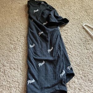 Pink t shirt women’s